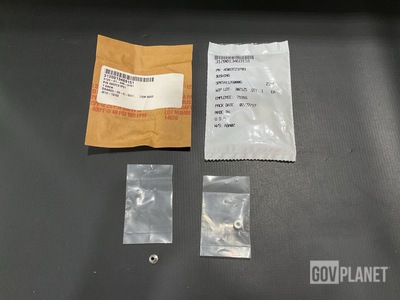 (143) GE 4903T21P01 Bushings