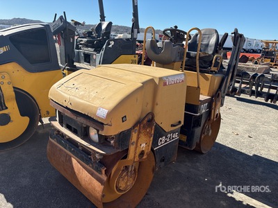 2006 Cat CB214E Dubbele trommelwals