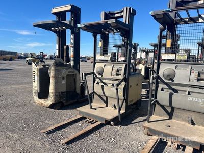 2002 Crown SP3020-30 3000 lb Kommissionier-Stapler