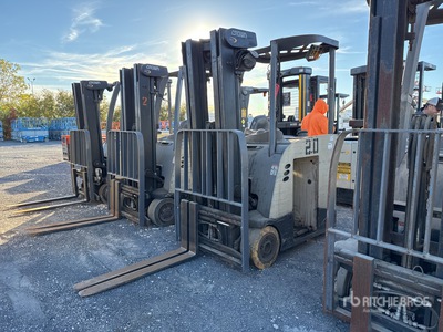 2015 Crown RC5530C-30 2750 lb Kommissionier-Stapler