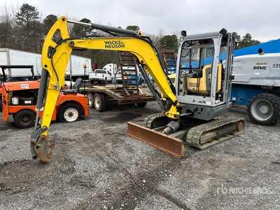 2018 Wacker Neuson EZ38 حفارة صغيرة (Inoperable)