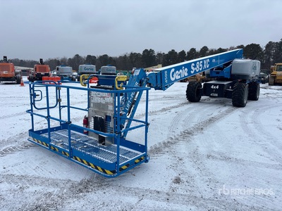 2019 Genie S85XC 4WD Diesel Nacelle téléscopique