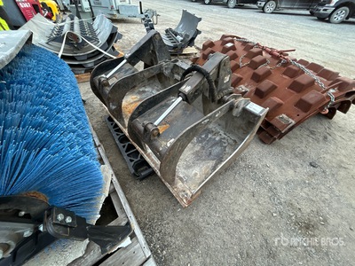 2016 Blue Diamond 106135 66 in Kompaktlader-Greifschaufel