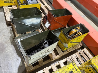 Quantity of (4) 2016 Misc qty of ingersoll-Rand chain hoist 4 pcs Bouw takel