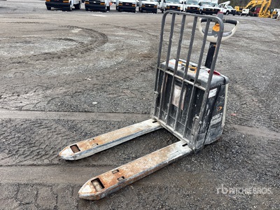 2025 Crown WR30345-45 2000 lb Electric Gato de bandeja