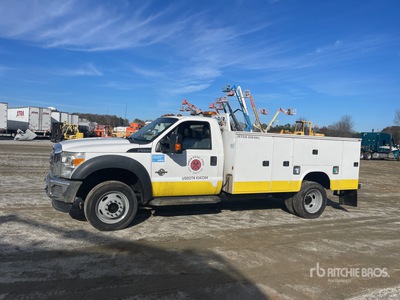 2016 Ford F-550 4x2 4x4 Service Truck
