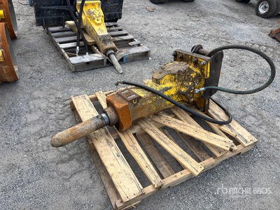 Epiroc SB452 16 in Hydraulic Breaker