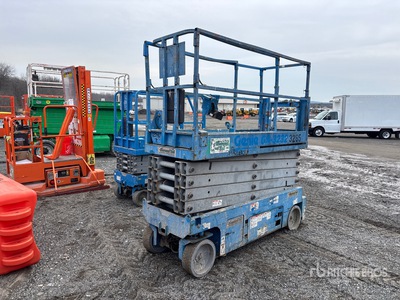 2016 Genie GS-3232 Electric Scissor Lift