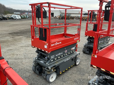 2024 Skyjack SJ3219 E Electric Scissor Lift