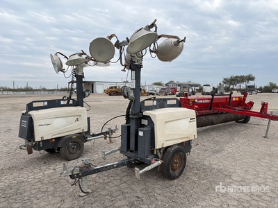 2016 Atlas Copco V4 Torre de iluminación