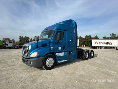 2018 Freightliner Cascadia 113 6x4 T/A Sleeper Truck Tractor