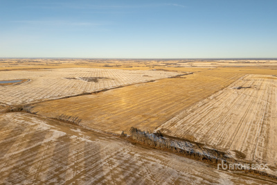 Rosthern, SK W½ 01-43-03-W3 Ext 18, 19, 20, 21 159 +/- Acres on Title Terres agricoles