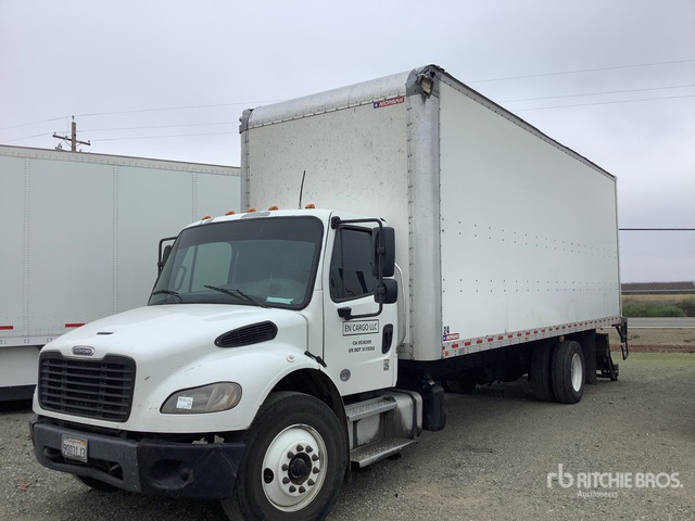 2022 Freightliner M2 106 4x2 Van Truck