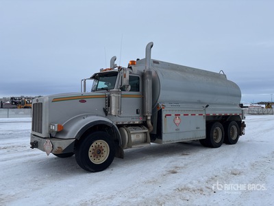 2008 Peterbilt 367 Fuel Truck