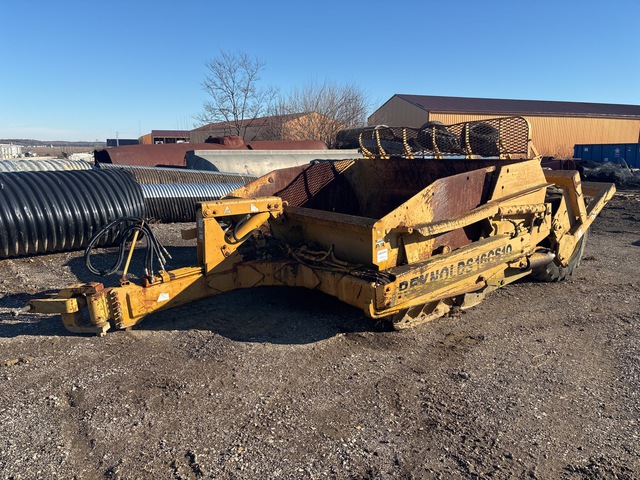 2000 Reynolds 16CS10 4 Tire Hydraulic Pull Scraper