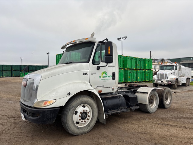2004 International 8600 6x4 T/A Day Cab Truck Tractor