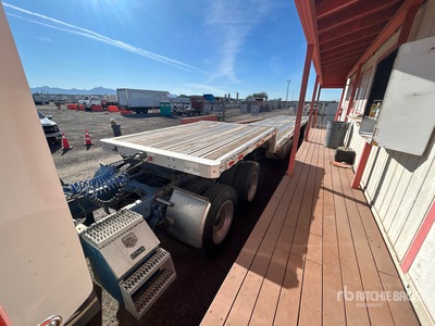 2017 Manac 53 ft T/A Step Deck Trailer