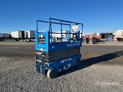 2013 Genie GS-2632 Electric Scissor Lift
