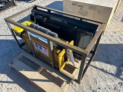 2026 AGT SSHH680 Martello idraulico per mini pala (Unused)