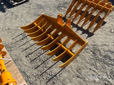 2025 GIYI 44 in مشط الحفارة - Fits CAT 305 (Unused)