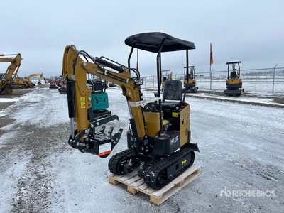 2025 CFG H12R を見 Mini Excavator (Unused)