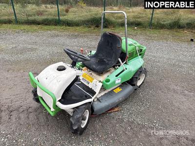 2010 Etesia AV98 Debroussailleuse قاطع الأشجار (Inoperable)