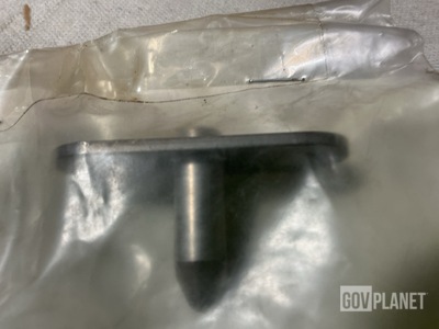 (7) BAE Systems 75A337496-2001 Spigots