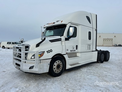 2021 Freightliner Cascadia 126 6x4 T/A Sleeper Truck Tractor