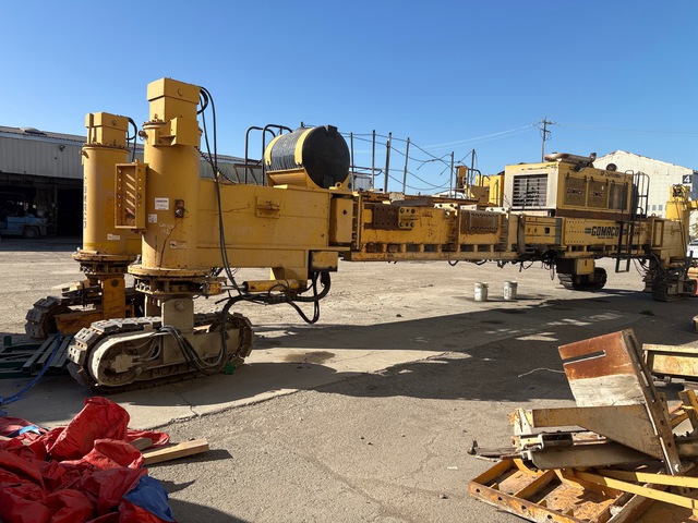 1997 Gomaco GP2600 Slip Form Paver (Inoperable)