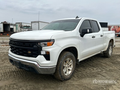 2022 Chevrolet Silverado 1500 4x4 Extended Cab Pick-up