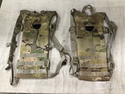 (39) Hydration System Carriers