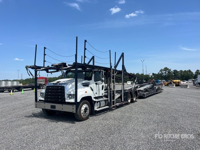 2020 Freightliner 114SD 6x4 شاحنة نقل سيارات