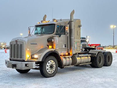 2010 Kenworth T800 6x4 Cabina con cuccetta per trattore stradale