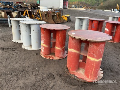 Quantity of (4) Steel Reel معادن متنوعة