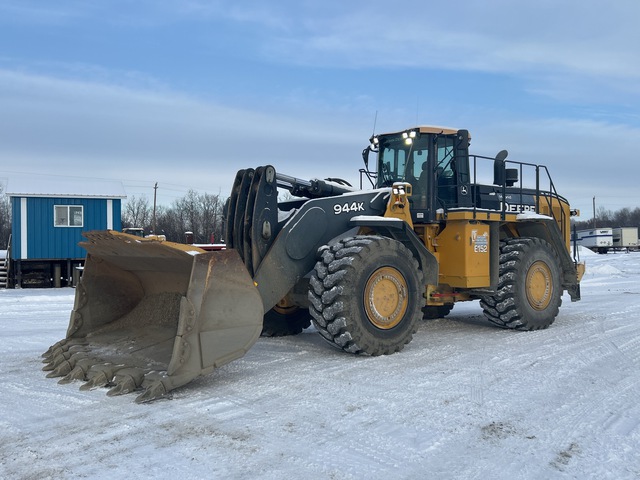 2015 John Deere 944K Wheel Loader