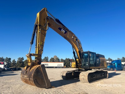 2018 Cat 349F L حفارة بجنزير