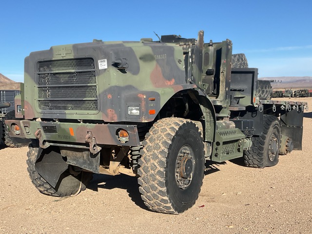 2007 Oshkosh AMK23A1 MTVR 7 Ton 6x6 Cargo Truck