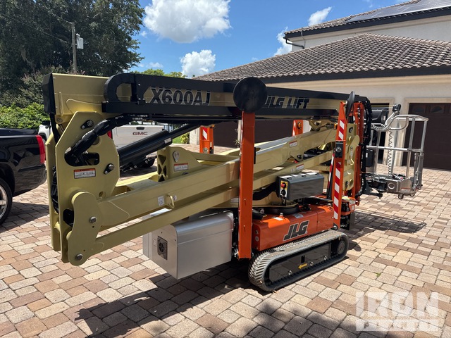 ELEVADOR ARTICULADO 2022 JLG X600AJ