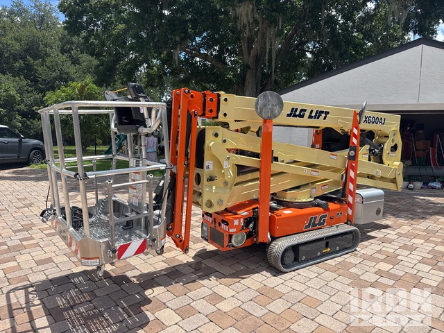 ELEVADOR ARTICULADO 2022 JLG X600AJ