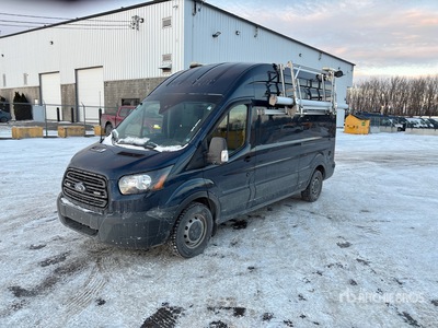 2017 Ford Transit 350 4x2 شاحنة متعددة الاغراض