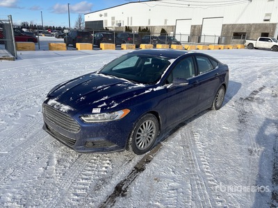 2016 Ford Fusion SE Auto