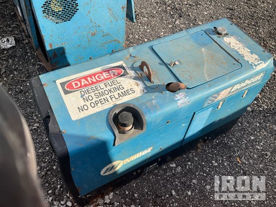 2010 Miller Bobcat 250 250 A Multi-Process Engine Driven Welder