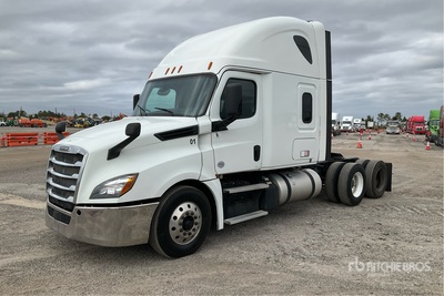 2019 Freightliner Cascadia 126 6x4 Tracteur Routier Couchette