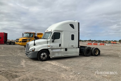 2019 Freightliner Cascadia 125 6x4 Cabeza Tractora Cabina Dormitorio