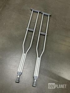 (40) Guardian TAA80534 Crutches
