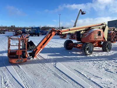2009 JLG 600AJ 4WD Dual Fuel Articulating Boom Lift