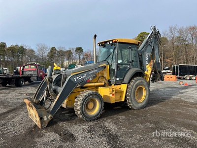 2011 John Deere 710J 4x4 を見 Backhoe Loader
