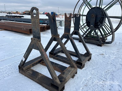 Quantity of (2) Support d'enrouleur