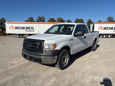 2012 Ford F-150 4x2 Extended Cab بيك اب