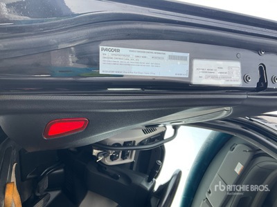 2023 Peterbilt 579 6x4 Sleeper Prime Mover